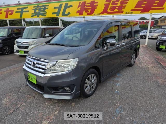 Honda STEP WGN 2013-01 8831807-9