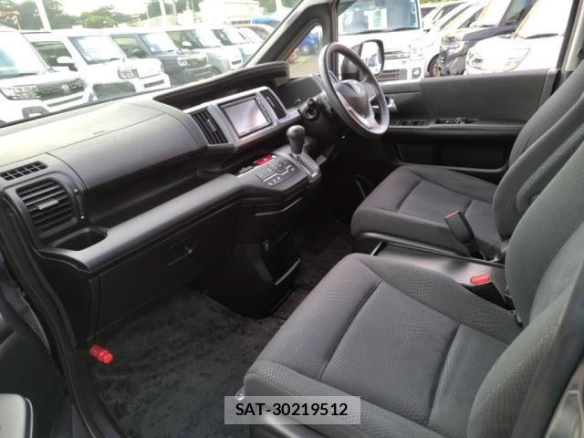 Honda STEP WGN 2013-01 8831807-21