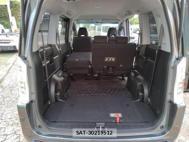 Honda STEP WGN 2013-01 8831807-23