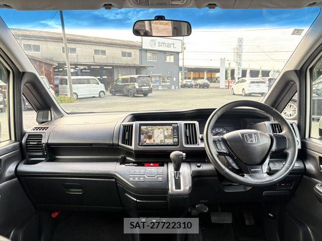 Honda STEP WGN 2012-01 8831815-9