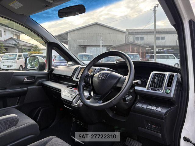 Honda STEP WGN 2012-01 8831815-10