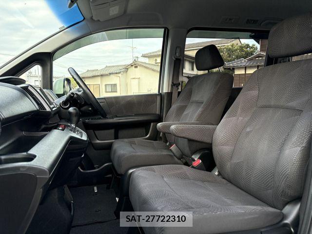 Honda STEP WGN 2012-01 8831815-12