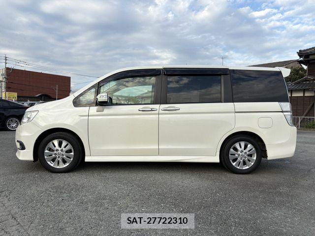 Honda STEP WGN 2012-01 8831815-4