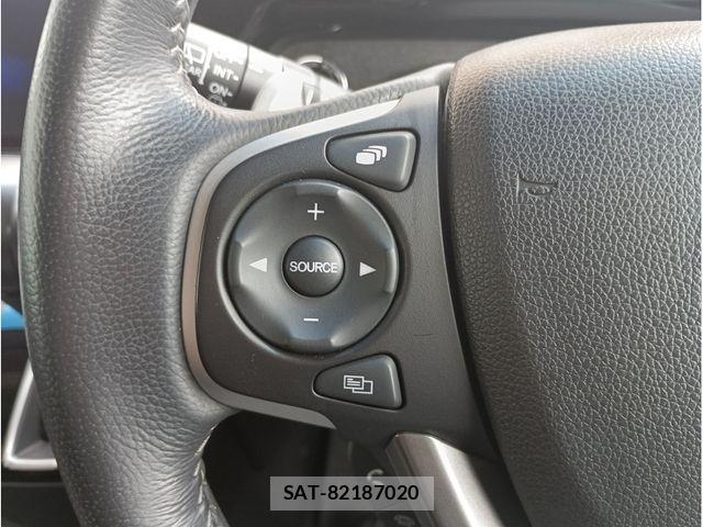 Honda STEP WGN 2021-04 8831789-10