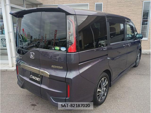 Honda STEP WGN 2021-04 8831789-2