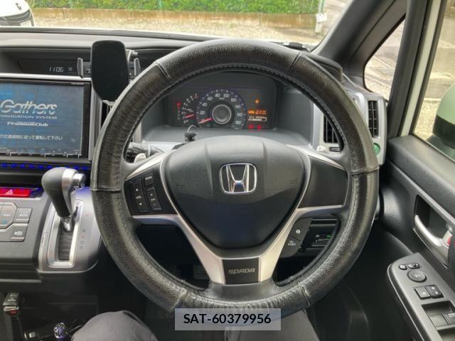 Honda STEP WGN 2013-09 8831814-19