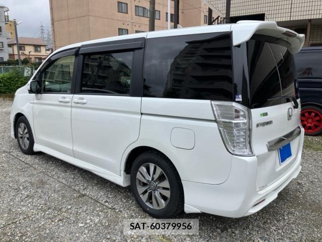 Honda STEP WGN 2013-09 8831814-2