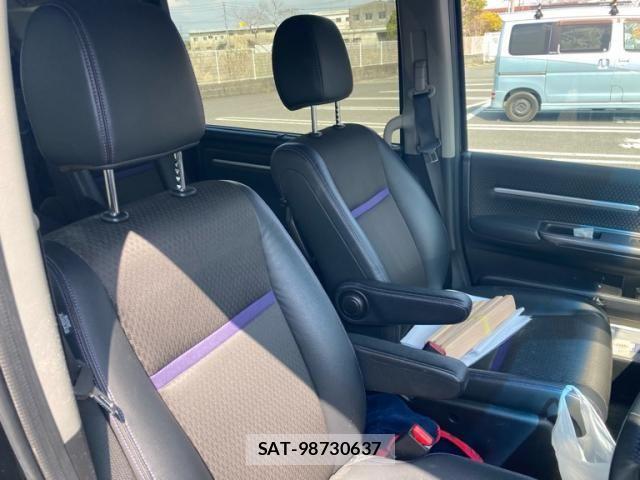Honda STEP WGN 2019-05 8831786-13