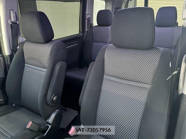 Honda STEP WGN 2016-02 8831801-4