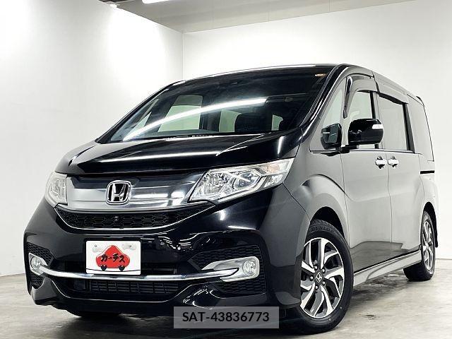 Honda STEP WGN 2017-08 8831800-0
