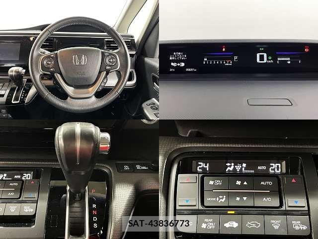 Honda STEP WGN 2017-08 8831800-3