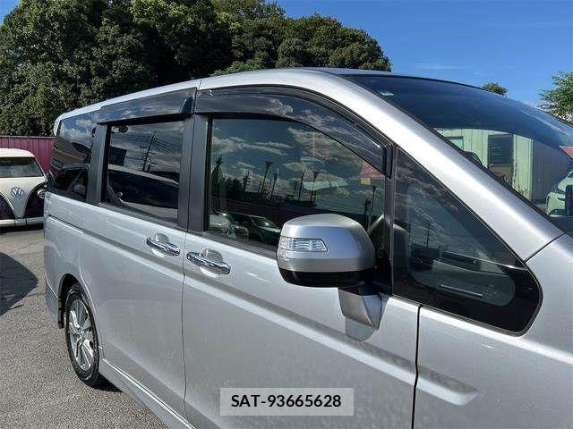 Honda STEP WGN 2014-07 8831810-3