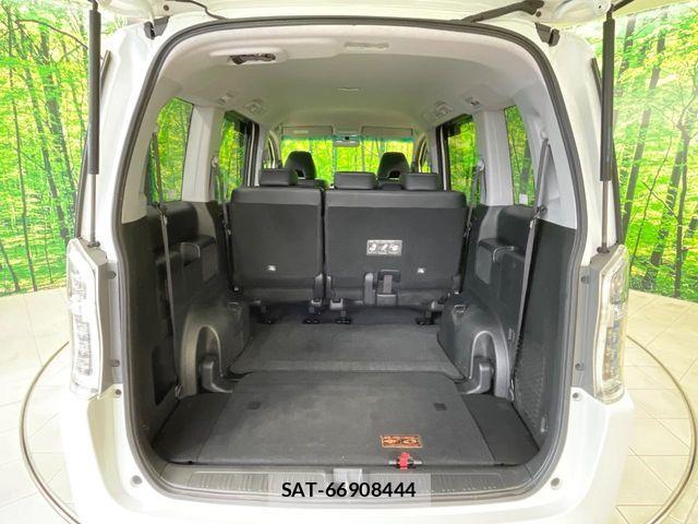 Honda STEP WGN 2014-01 8831806-9