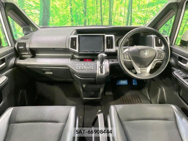 Honda STEP WGN 2014-01 8831806-1