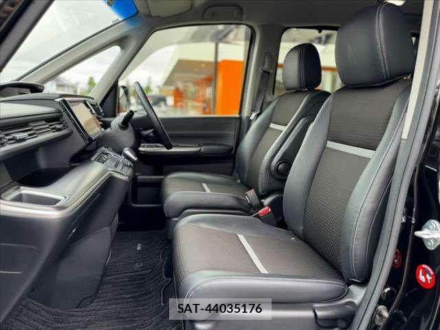 Honda STEP WGN 2020-07 8831783-16