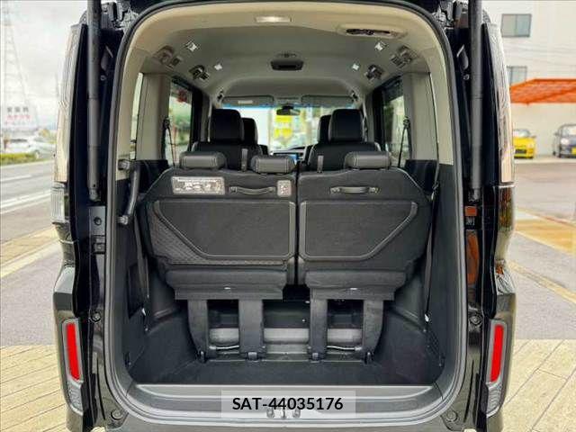 Honda STEP WGN 2020-07 8831783-19