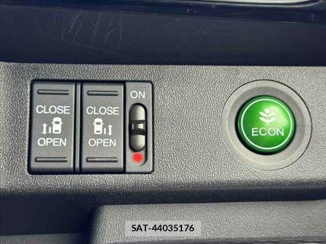 Honda STEP WGN 2020-07 8831783-4