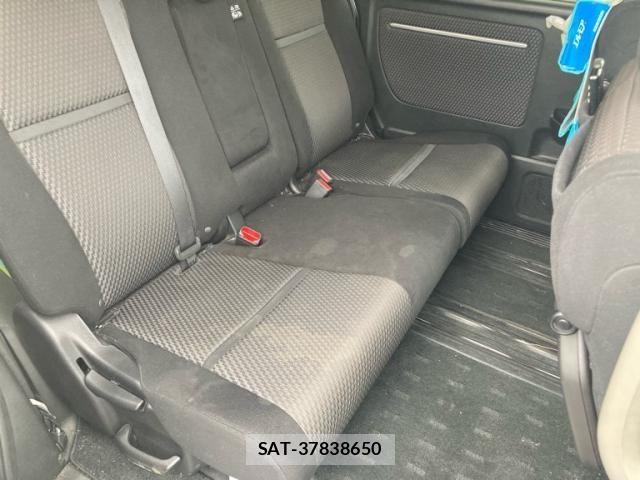 Honda STEP WGN 2016-01 8850738-11