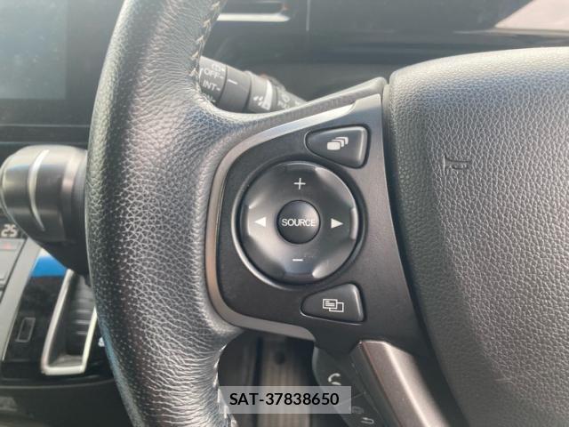 Honda STEP WGN 2016-01 8850738-18