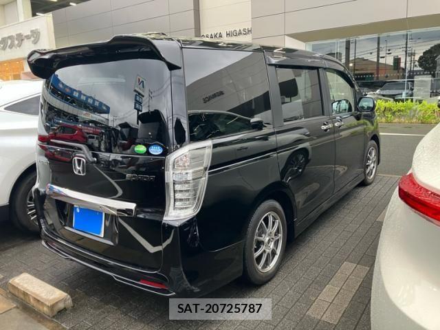 Honda STEP WGN 2013-09 8850740-1
