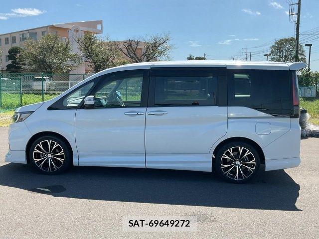 Honda STEP WGN 2017-11 8850734-15
