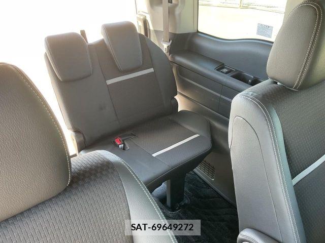 Honda STEP WGN 2017-11 8850734-20