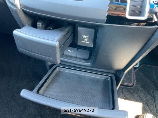 Honda STEP WGN 2017-11 8850734-25