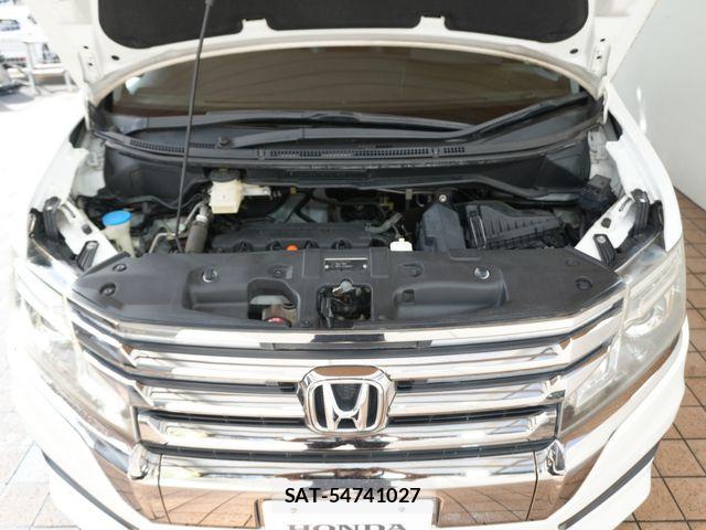 Honda STEP WGN 2013-06 8850739-12