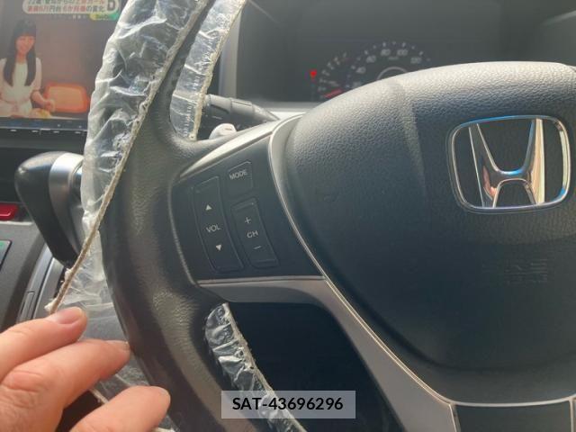 Honda STEP WGN 2013-09 8849964-19