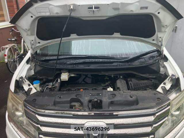 Honda STEP WGN 2013-09 8849964-8