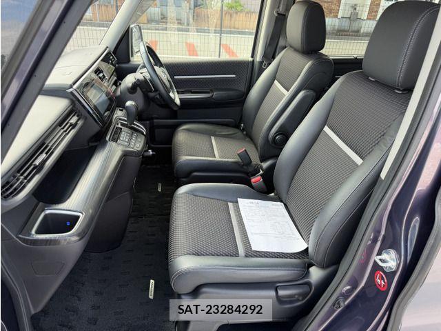 Honda STEP WGN 2016-09 8848083-16