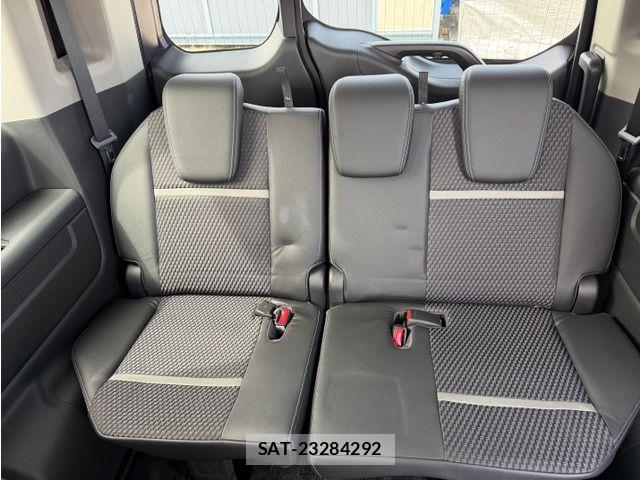 Honda STEP WGN 2016-09 8848083-17