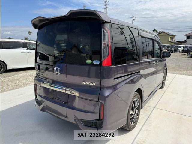 Honda STEP WGN 2016-09 8848083-1