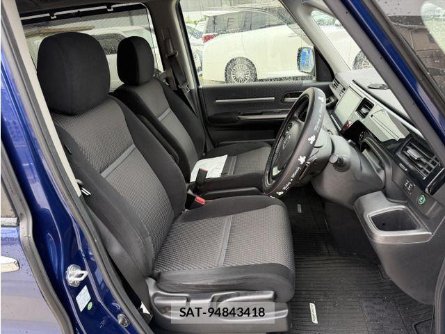 Honda STEP WGN 2017-05 8848082-9