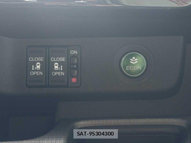Honda STEP WGN 2015-09 8849221-10