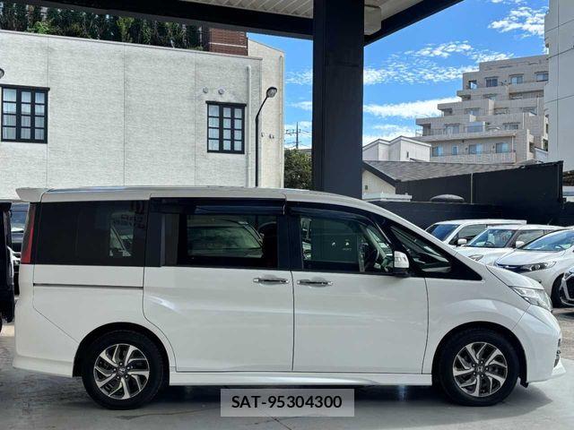 Honda STEP WGN 2015-09 8849221-22