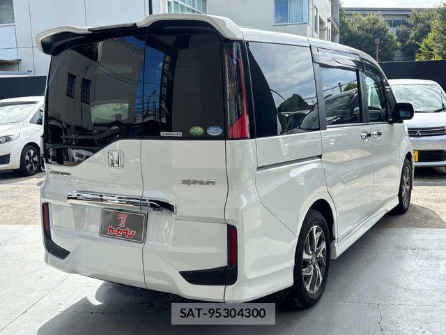 Honda STEP WGN 2015-09 8849221-23