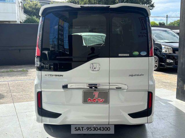 Honda STEP WGN 2015-09 8849221-24