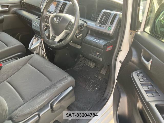 Honda STEP WGN 2012-05 8872145-11