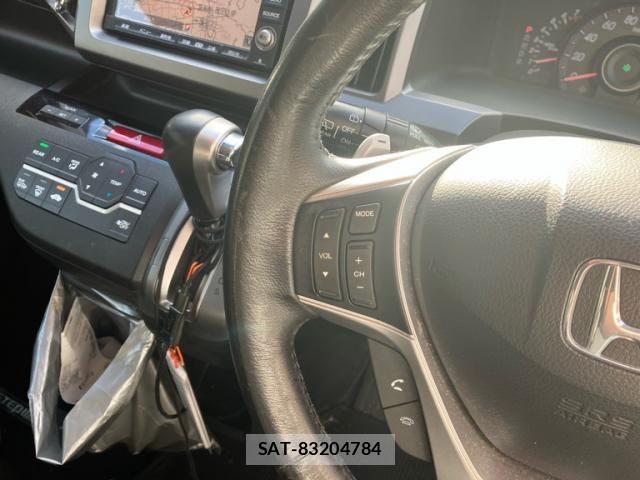 Honda STEP WGN 2012-05 8872145-15