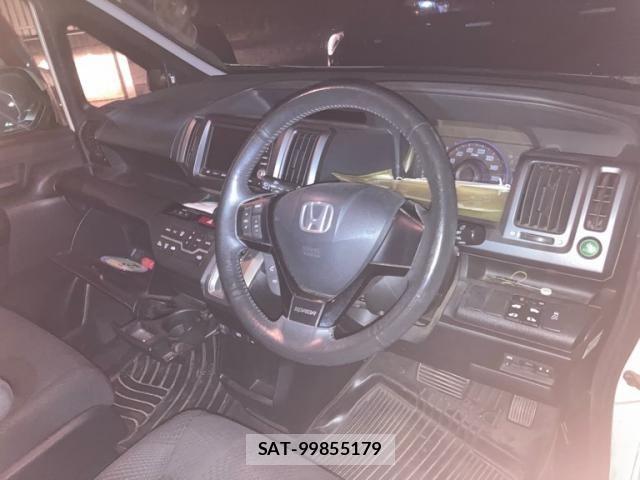 Honda STEP WGN 2011-10 8872141-12