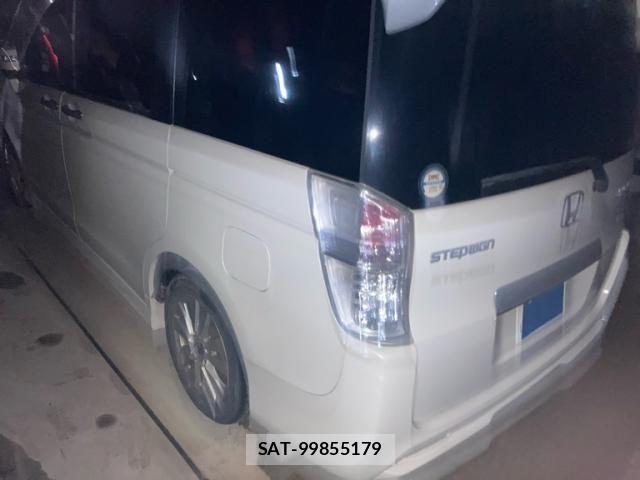 Honda STEP WGN 2011-10 8872141-4