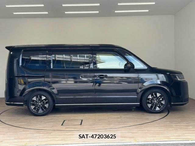 Honda STEP WGN 2024-02 8872131-17