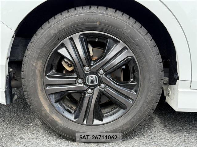 Honda STEP WGN 2019-05 8872133-18