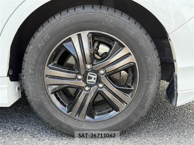 Honda STEP WGN 2019-05 8872133-19