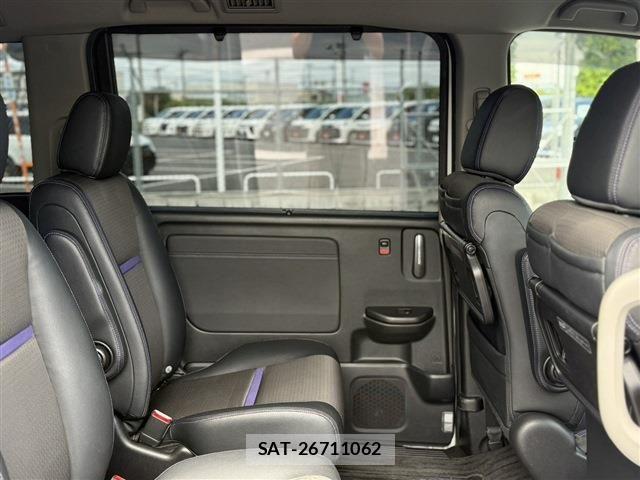Honda STEP WGN 2019-05 8872133-25
