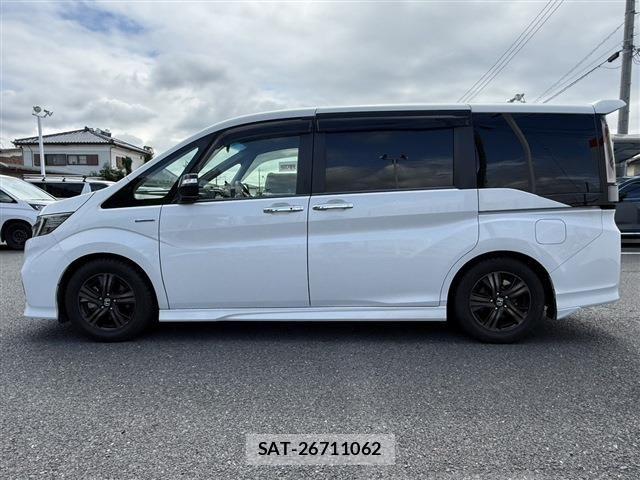 Honda STEP WGN 2019-05 8872133-6