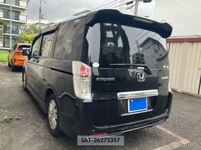 Honda STEP WGN 2010-10 8872142-4
