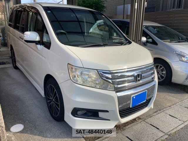 Honda STEP WGN 2011-09 8872140-1