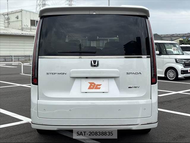 Honda STEP WGN 2023-09 8882330-13